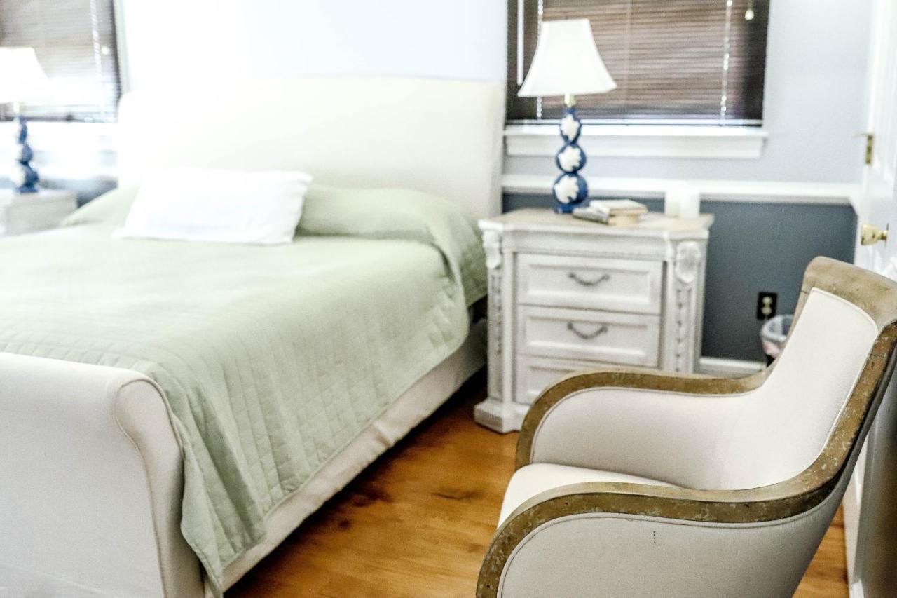 Early Inn At The Grove Rocky Mount ภายนอก รูปภาพ