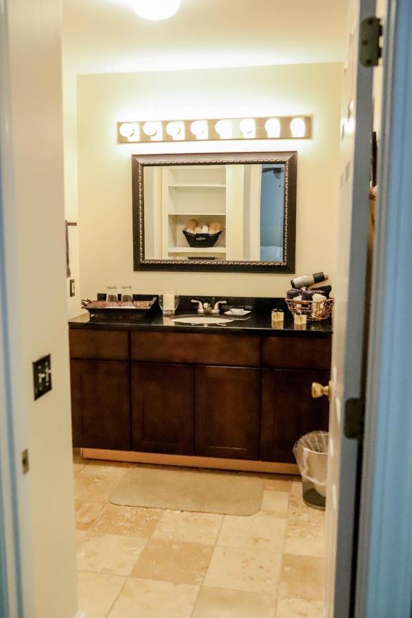 Early Inn At The Grove Rocky Mount ภายนอก รูปภาพ